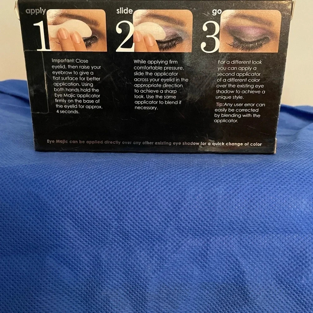 Eye Majic #19 Instant pearl shadow. 10 pair easy applications for single use. - Picture 3 of 6